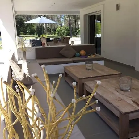 Au Coeur De La Pinede Avec Piscine Privee Villa *